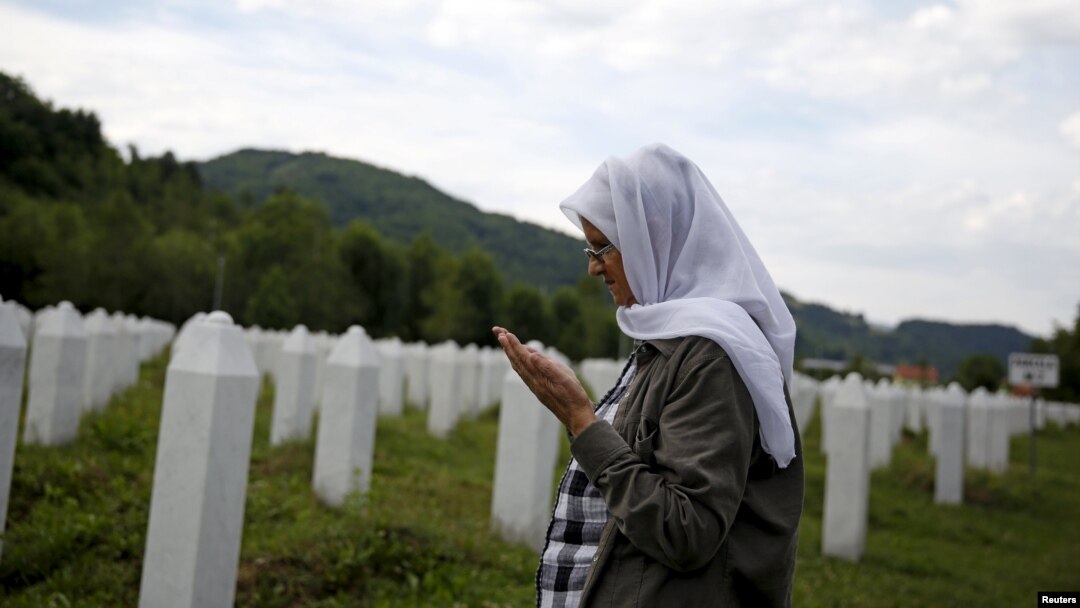 Hajra Catic has still not found the remains of her son, Nino, who disappeared in Srebrenica in 1995. (file photo)