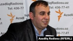 Xalid Bağırov AzadliqRadiosunun studiyasında. Bakı.2011