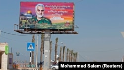 Портрет убитого іранського генерала Касема Сулеймані в Смузі Ґази, грудень 2020 року