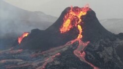 Biciklivel a lávatenger közelében