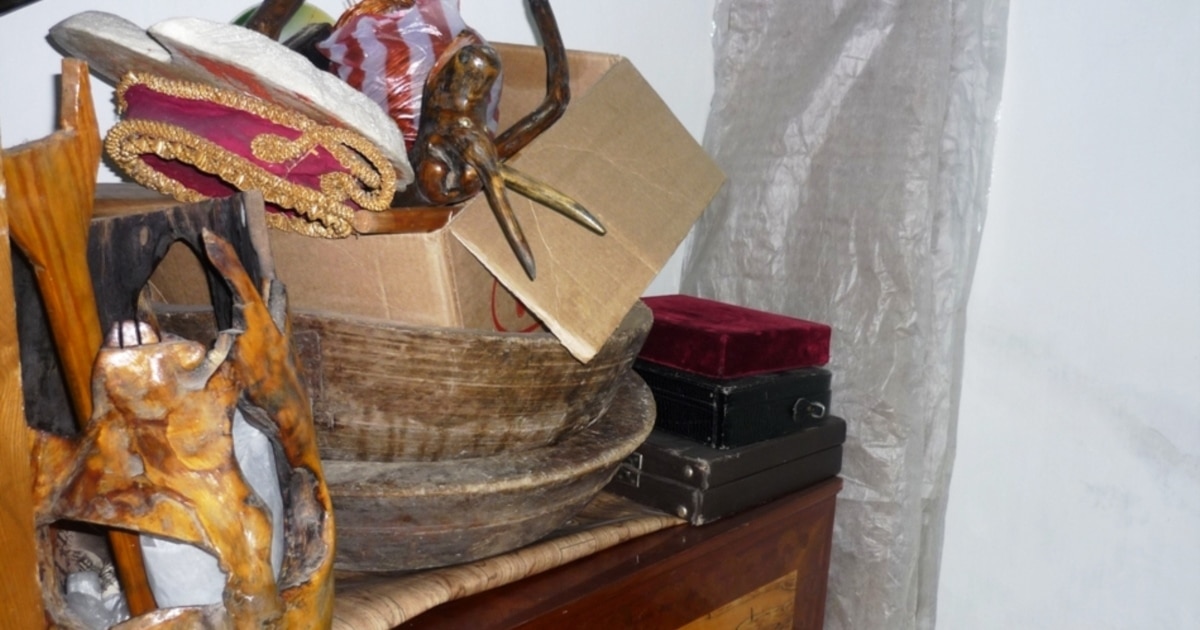 Шарап жертөлесіне кіріп кетті