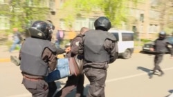Мітинг проти Аброськіна та Голубана: силовики провели затримання (відео)