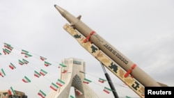 نمایش ماکت‌های موشکی ایران در مراسم چهل‌و‌هفتمین سالگرد پیروزی انقلاب بهمن ۵۷ در میدان آزادی تهران