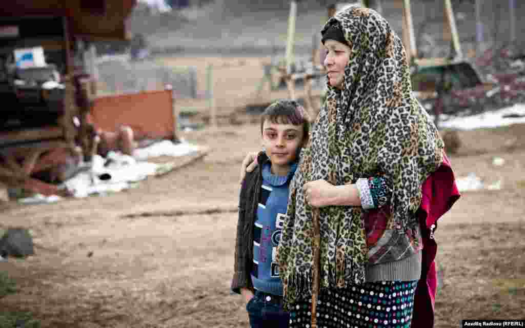 Sakinlərin çoxu dolanışıq və sosial təminatlarının yaxşı olmamasından gileylənir.