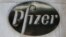 У Pfizer заявили, що угода застосовуватиметься до 95 країн з низьким і середнім рівнем доходів, у яких живе близько половини населення світу