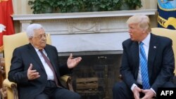 Donald Trump și Mahmud Abbas la Washington, mai 2017