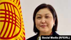 Гүлзат Исаматова.