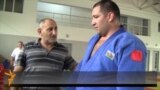 Blind Paralympic Judoka Seeks Golden Threepeat