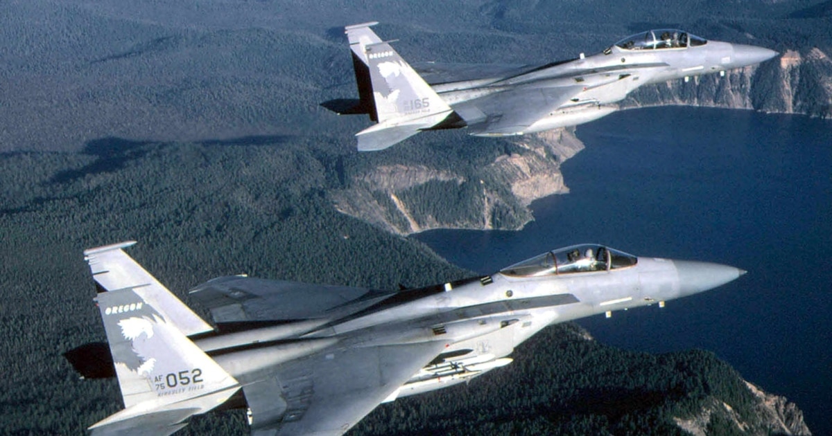 Even Top US Jets Face Risks: F-15 Incident Highlights Complex Airspace Over Iran