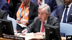 Secretatul General ONU, Antonio Guterres, a declarat că este „profund îngrijorat de încălcările clare ale dreptului internațional umanitar la care asistăm în Gaza”.