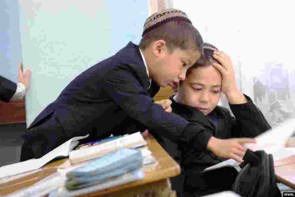 Төркмәнстанда урыс мәктәбе #11