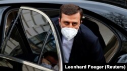 کاظم غریب‌آبادی