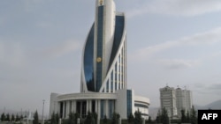 Aşgabat. Saglyk ministrliginiň binasy