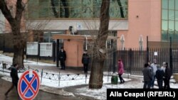 Consulatul României la Chişinău, în ziua alegerilor