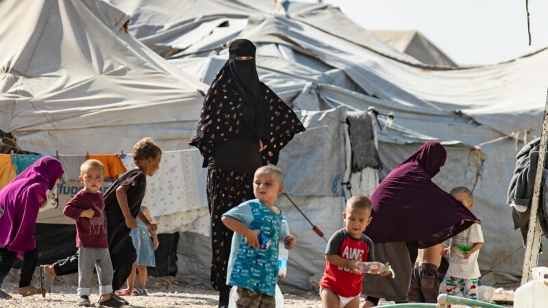 Sirijke napuštaju kamp Al-Hol, strankinje s djecom ostaju