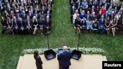 Casa Albă, ceremonia de nominalizarea a lui Amy Coney Barrett drept candidată la funcția de judecătoare la Curtea Supremă, Washington, 26 septembrie 2020.