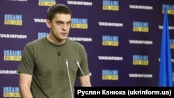 Мер Мелітополя каже, що батьків в окупації здебільшого не запитують, чи згодні вони відпустити дітей