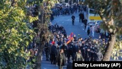 Протестующие в Ереване, 11 ноября 2020