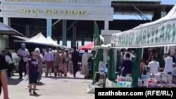 Haryt bazary. Türkmenistan (illýustrasiýa suraty) 