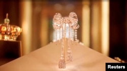 د لوور موزیم ګاڼې