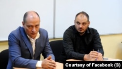 România - Fostul jurnalist Cristian Zărescu, pe vremea când era consilier al primarului sectorului 4, Daniel Băluță