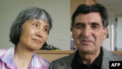 Reza Saberi (right) and his wife Akiko