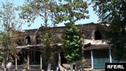 My view from the cafe, of other cafes similarly gutted across the street