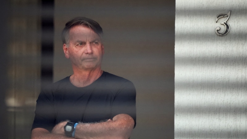 Bolsonaro shpallet fajtor për akuzat për grusht shtet