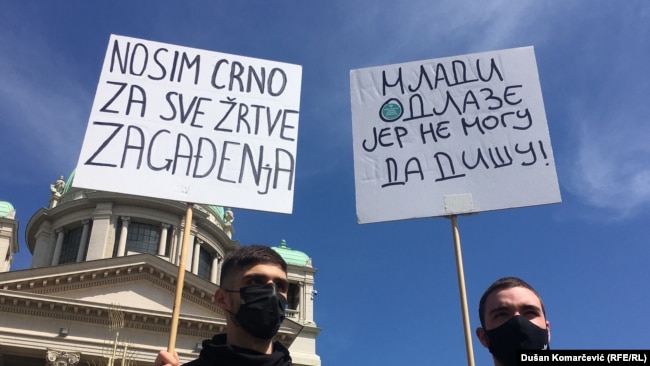 Više hiljada učesnika iz svih krajeva Srbije okupilo se na protestu u centru Beograda