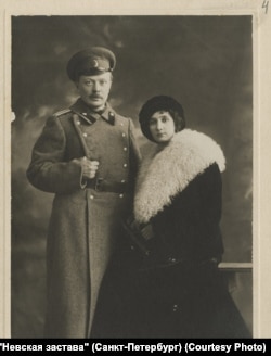 Родители Ольги Берггольц, Федор Христофорович и Мария Тимофеевна, 1914 год (архив РГАЛИ)