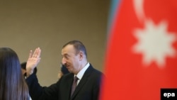 Ադրբեջան - Իլհամ Ալիևը նախագահական ընտրությունների օրը, Բաքու, 9-ը հոկտեմբերի, 2013թ.