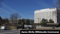 Россиянинг Вашингтондаги элчихонаси биноси.