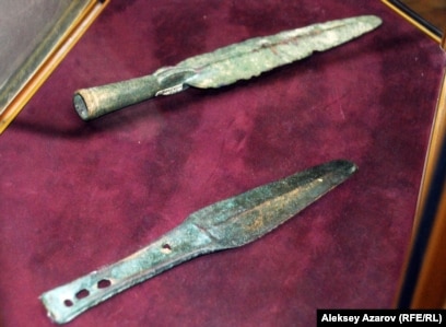 Әйел үстемдігінің ерлермен ұрып-соғатын порно видеоларын қараңыз