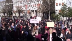 Podgorica: Novi protest majki sa troje i više djece