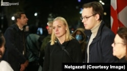 Еліна Валтонен прибула до Грузії 14 жовтня у рамках регіонального турне