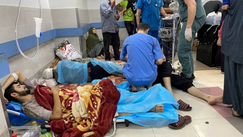 Ushtria izraelite bastis spitalin kryesor të Gazës