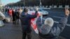 Цепи солидарности в Беларуси. Задержаны более 120 человек