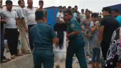 ИИБ ходимлари бозорда норозилик билдирган аёлларга нисбатан куч қўллади