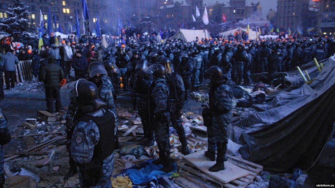 Співробітники спецпідрозділу «Беркут» на Майдані Незалежності під час Революії гідності. Київ, грудень 2013 року