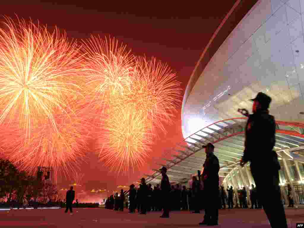 Кітай, Шанхай: урачыстае адкрыцьцё сусьветнай выставы World Expo.