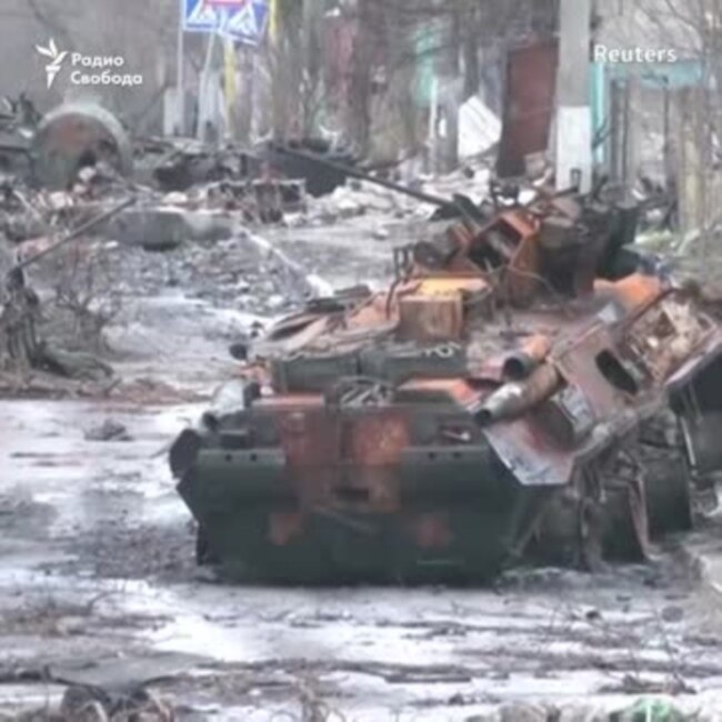 Российских военных обвиняют в убийствах мирных жителей в Буче