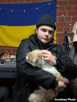 У Києві Богдан почувається вільно