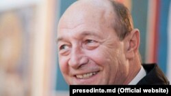 Băsescu 