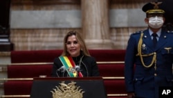 جینین آنی‌یِز حدود یک سال رئیس جمهور موقت بولیوی بود