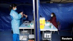 Вакцинация в Винья-дель-Мар, Чили, апрель 2021 года. Фото: Reuters