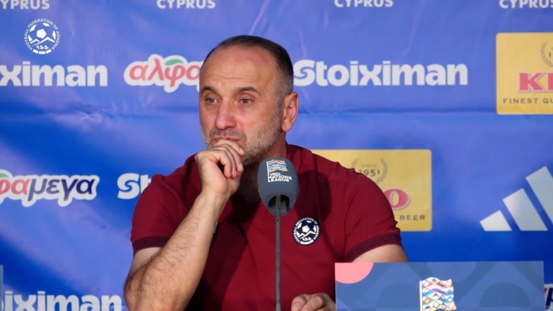 Պետք չի քաղաքականացնել, ես եմ որոշում՝ ով պետք է լինի հավաքականում. Մելիքյան