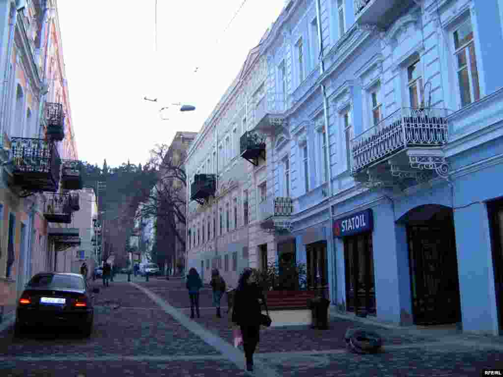 Улица Табидзе