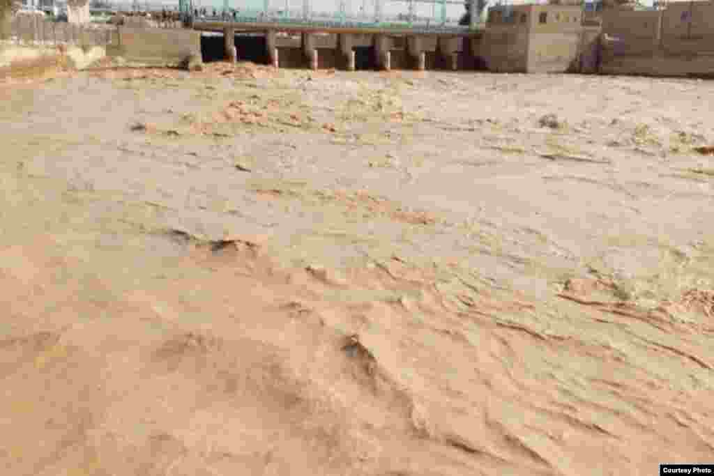 بیشتر تلفات و خسارات از روستای چنار عجب&zwnj;شیر گزارش می&zwnj;شود