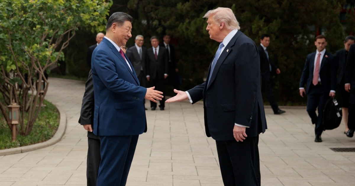 Сі Цзіньпін попередив Трампа про наслідки вторгнення росії в Україну