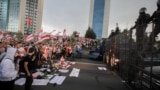 Удзельнікі аднаго з пратэставых маршаў у жніўні 2020 году ў Менску